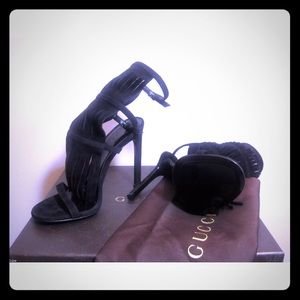 Gucci heels new with box size 6